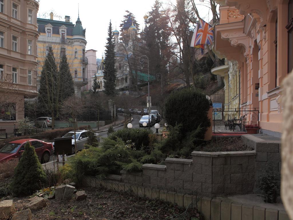 Ferienwohnung 7K-Apartman Sadova Karlsbad Exterior foto
