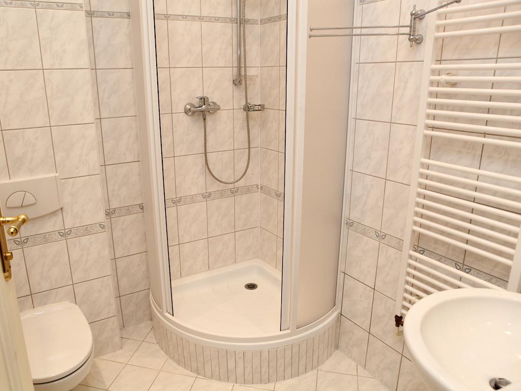 Ferienwohnung 7K-Apartman Sadova Karlsbad Zimmer foto